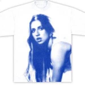 Miss Possessive World Tour Photo Tee
